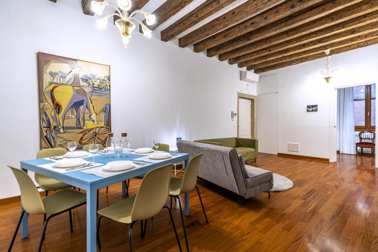 Ca' Della Commedia - San Marco By Wonderful Italy Apartment Venice Luaran gambar