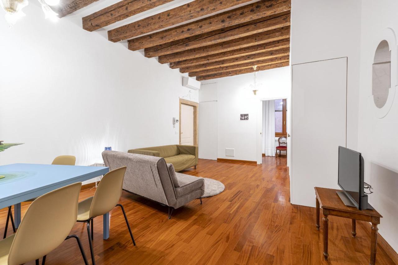 Ca' Della Commedia - San Marco By Wonderful Italy Apartment Venice Luaran gambar